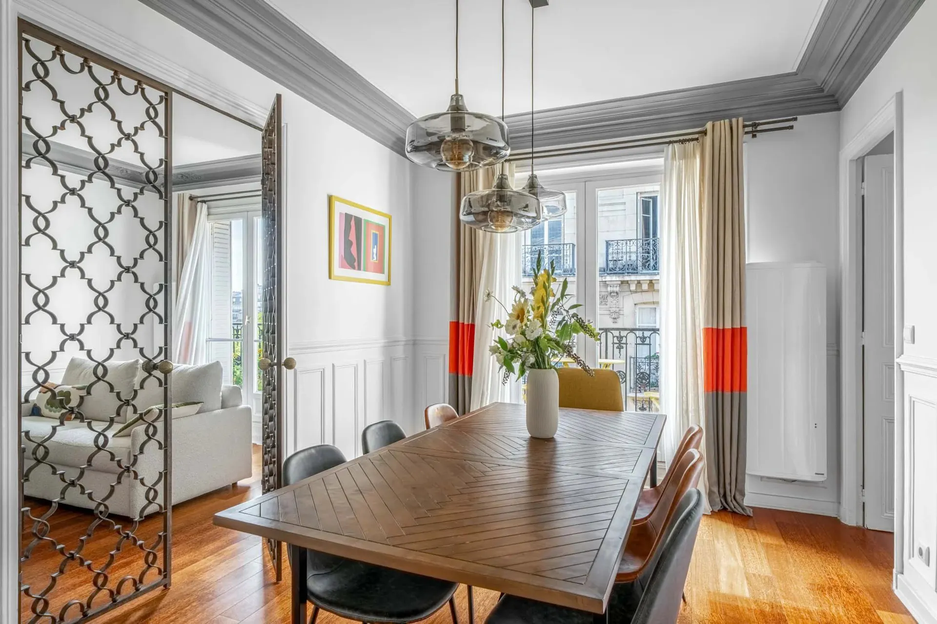60 m² 3-room flat with long balcony, Denfert-Rochereau