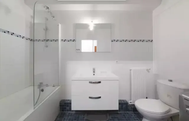 41.5 m² studio convertible to 2 rooms with balcony over a garden, Luxembourg