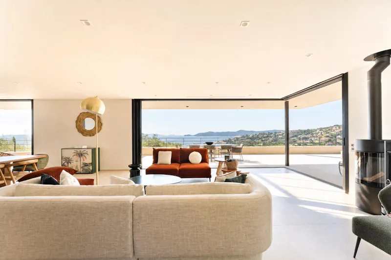 New 250 m² villa with sea view, Le Lavandou