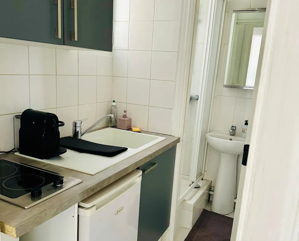 2 pièces 28 m², École-Militaire, Paris 7e, vue 2