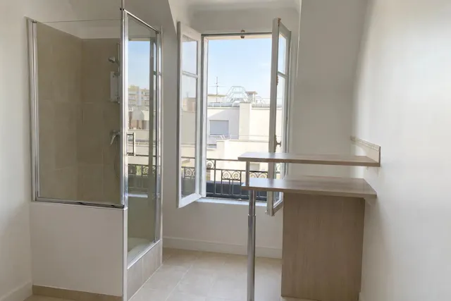 Studio 9 m², Necker, Paris 15e