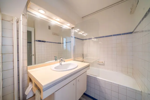 27 m² studio with 6.6 m² balcony, Paris 14th