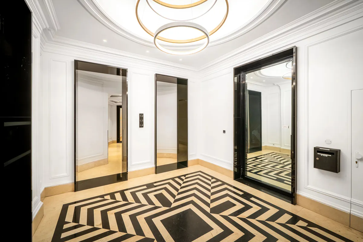 2 pièces 94 m², Saint-Thomas-d'Aquin, Paris 7e