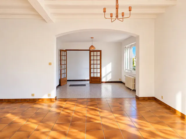 108 m² house to renovate with garden, Anglet