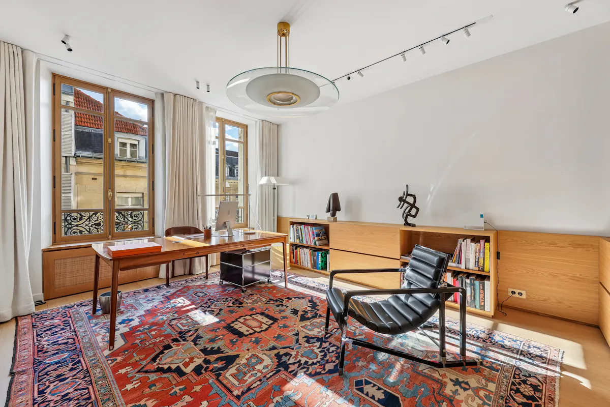 5 pièces 155 m², Saint-Thomas-d'Aquin, Paris 7e, vue 2