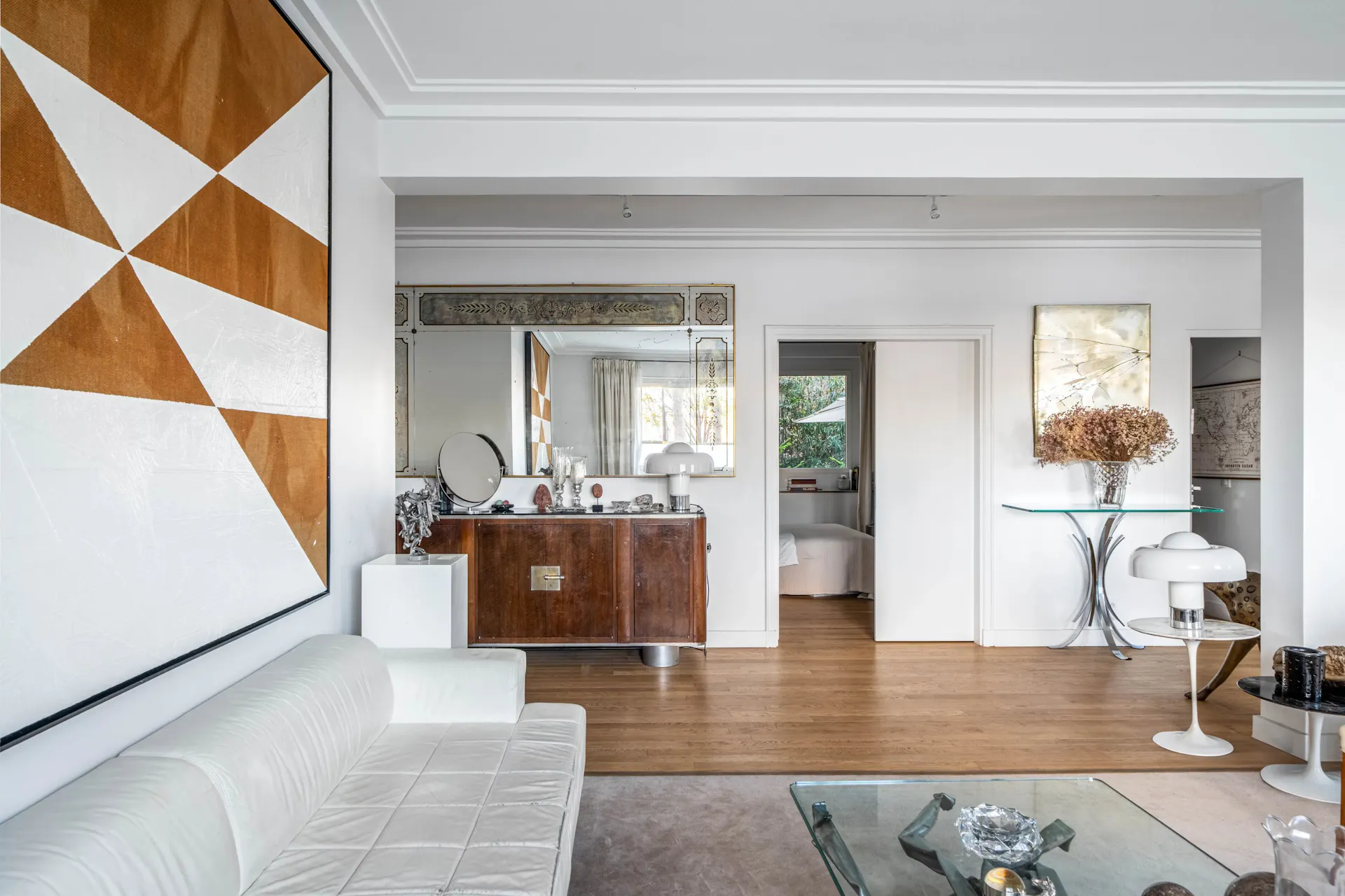 132 m² flat with 58 m² terrace and three bedrooms, Quai d’Orsay