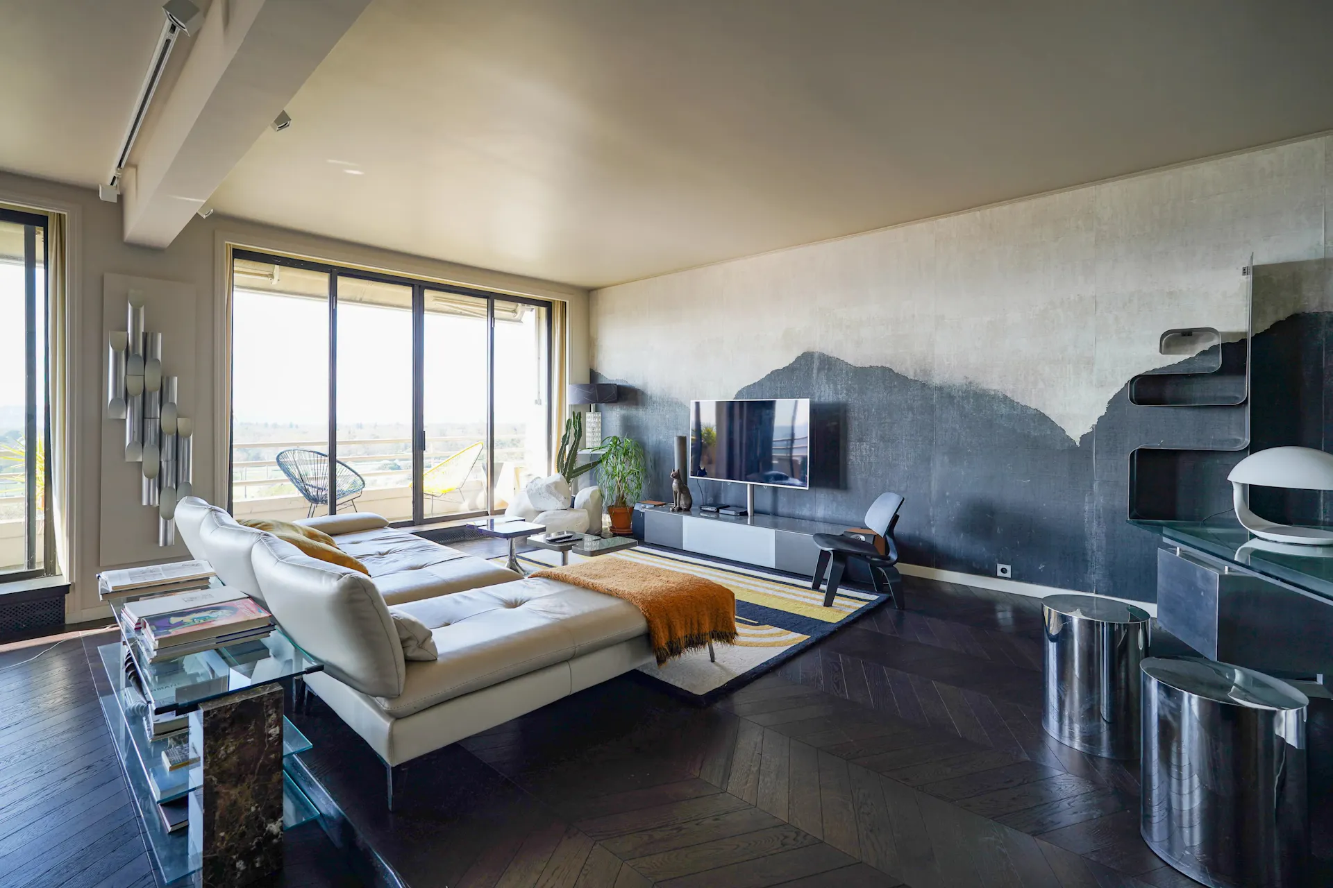 275 m² penthouse with terraces of over 150 m² and panoramic views, Porte-Dauphine